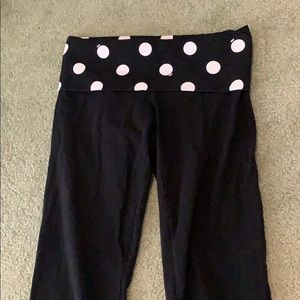 PINK cropped leggings